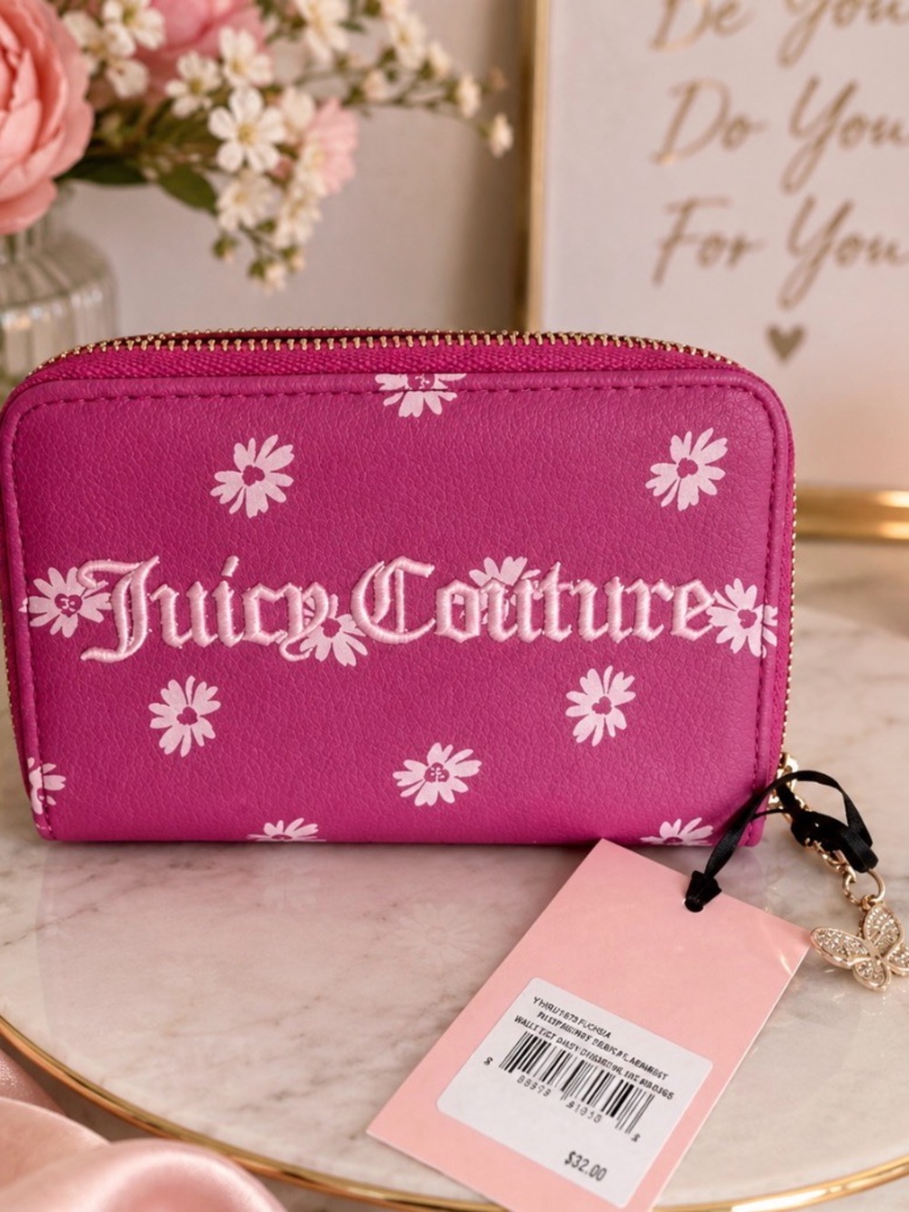 Juicy Couture Pink Floral Daisy Zip Wallet